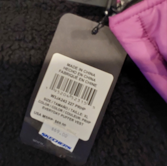 Woman's Vest - Picture 5 of 5